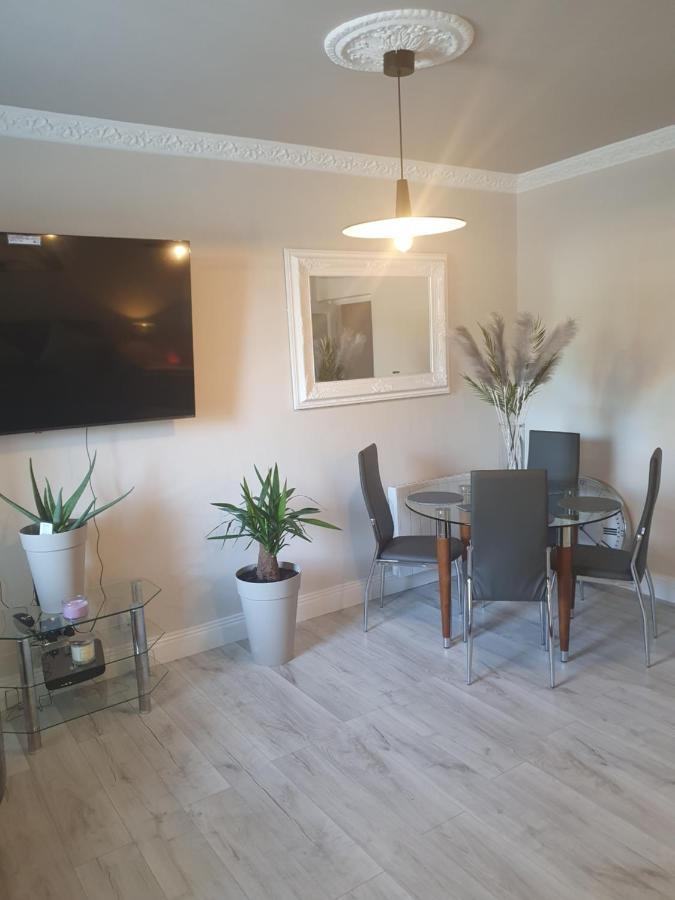 River View Apartment Suite Κορκ Εξωτερικό φωτογραφία